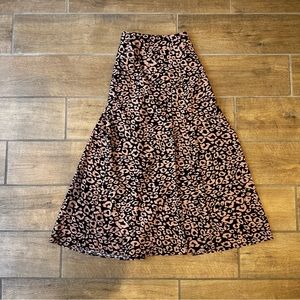 Cheetah Print Split Thigh Midi Skirt